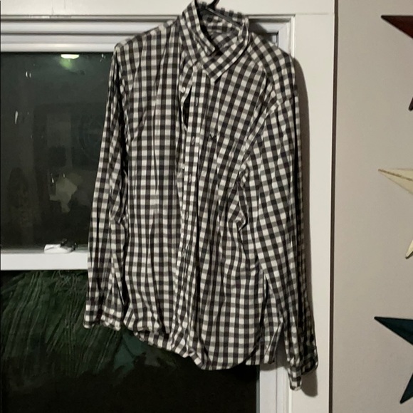 American Eagle Outfitters Other - American eagle athletic fit plaid shirt